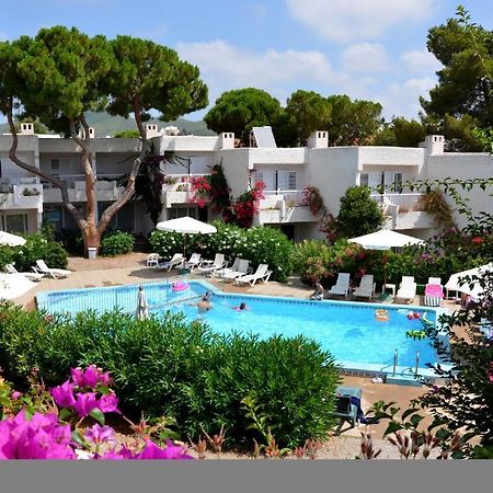 Atlas Apartments Ibiza Santa Eulária des Riu Exterior foto