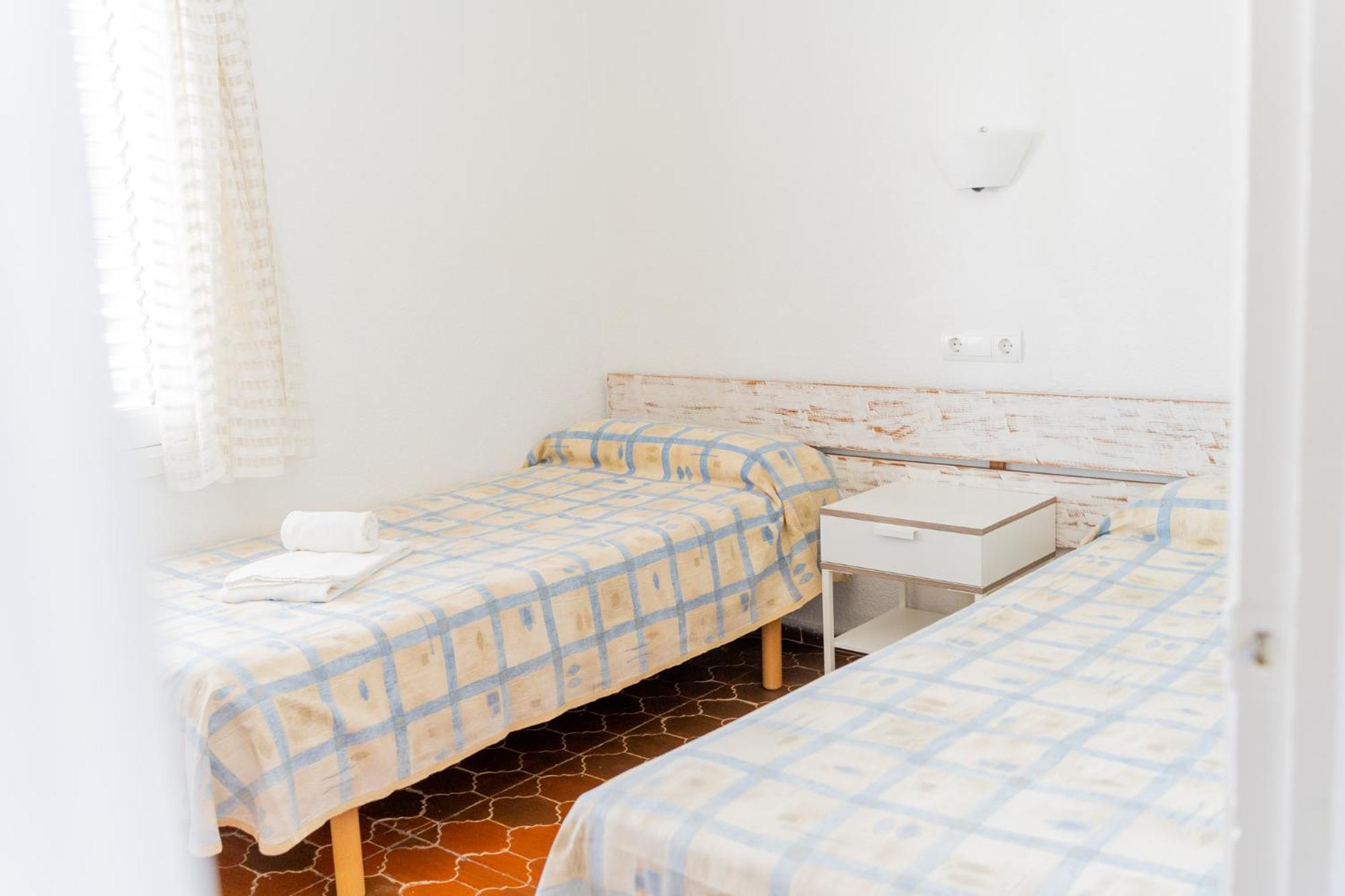 Atlas Apartments Ibiza Santa Eulária des Riu Exterior foto