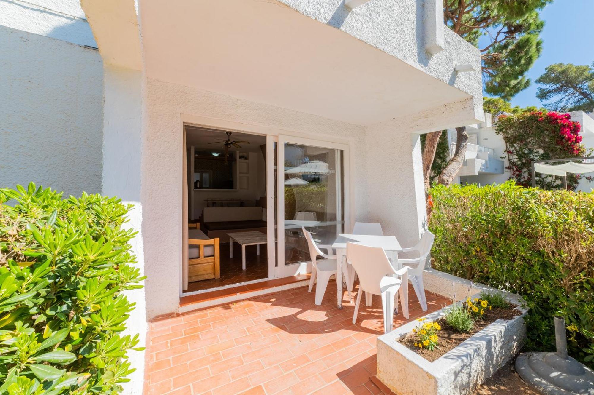 Atlas Apartments Ibiza Santa Eulária des Riu Exterior foto