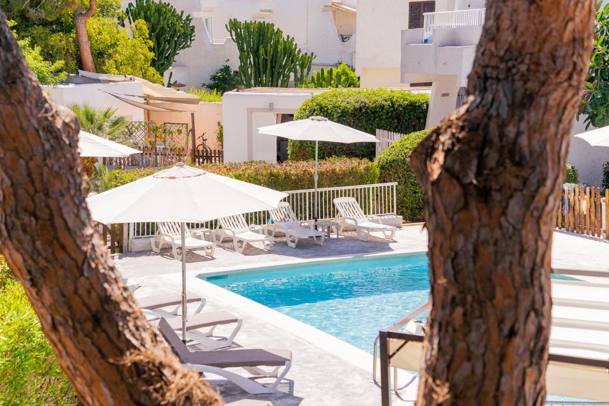 Atlas Apartments Ibiza Santa Eulária des Riu Exterior foto
