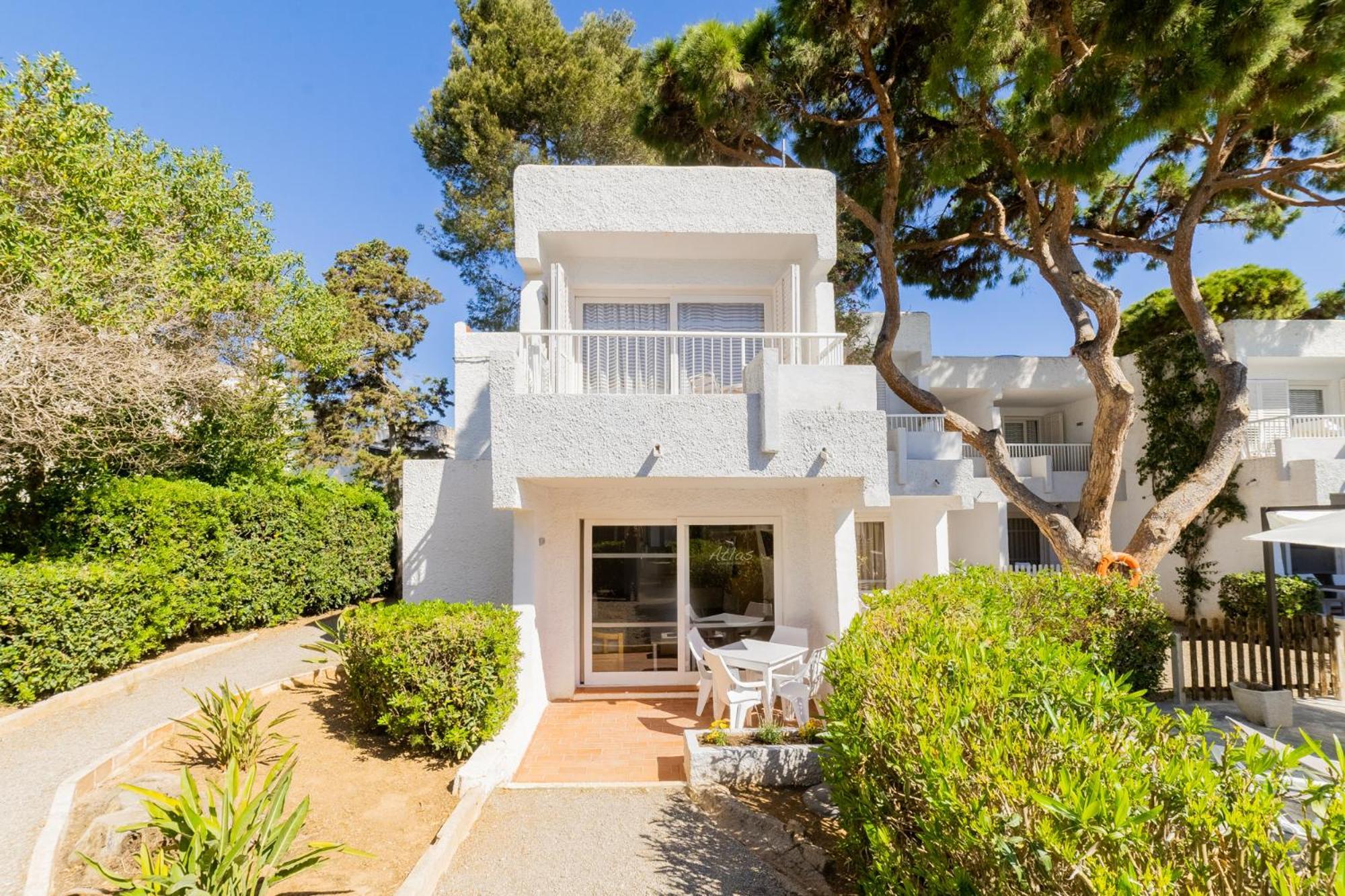 Atlas Apartments Ibiza Santa Eulária des Riu Exterior foto
